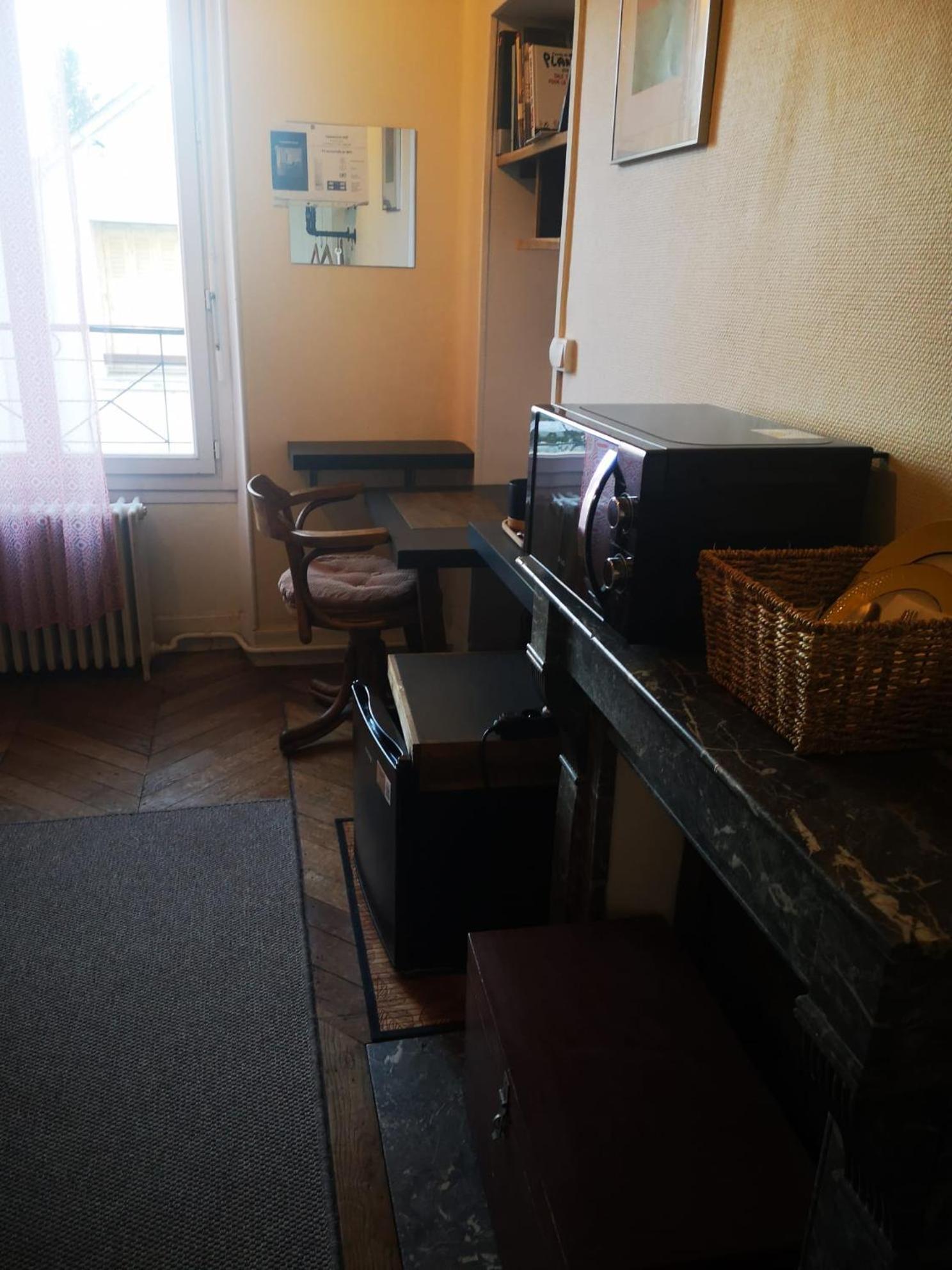 Chambres Avec Salle De Bains Et Cuisine En Centre Ville アルジャントン・シュル・クルーズ エクステリア 写真