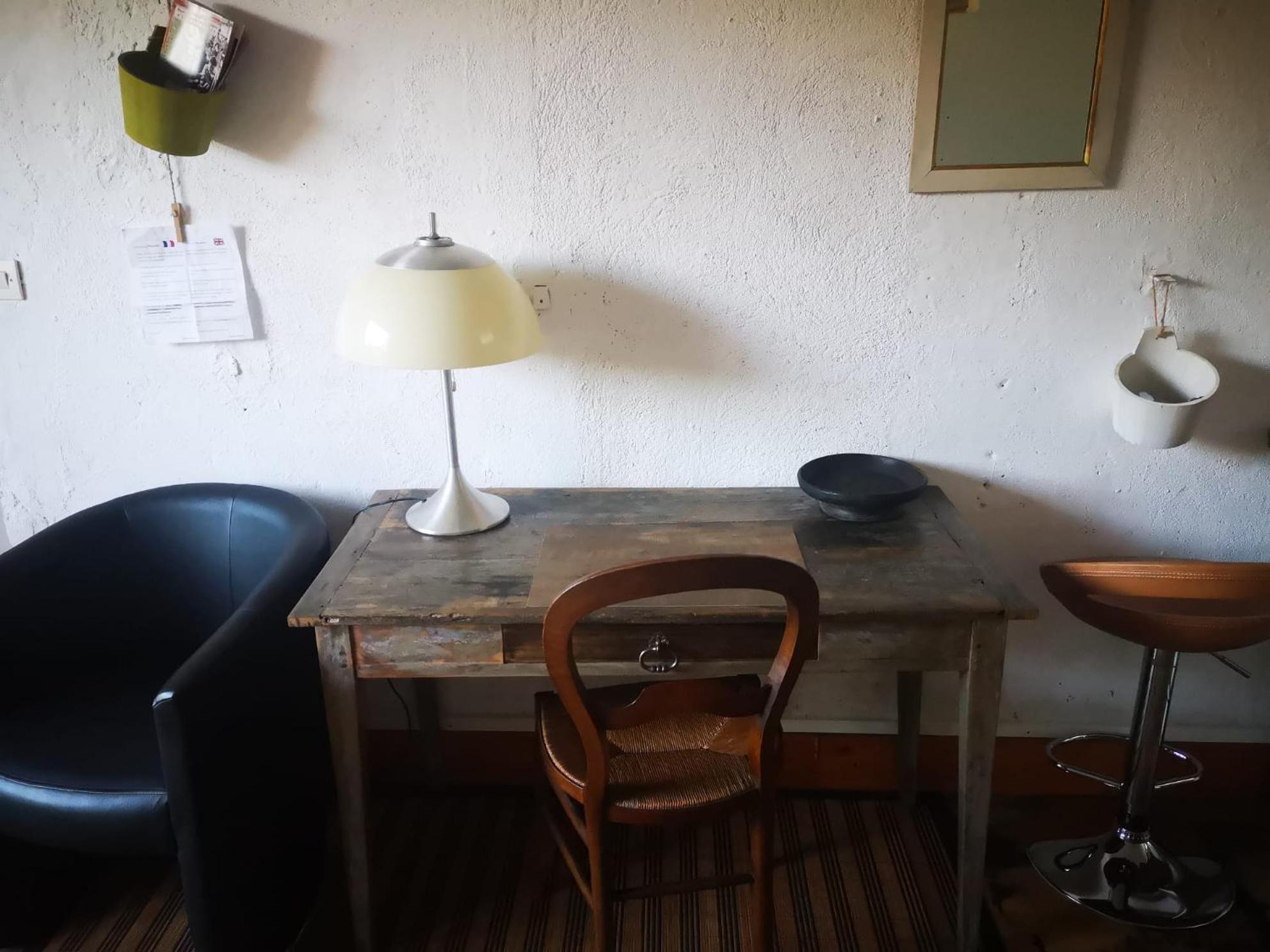Chambres Avec Salle De Bains Et Cuisine En Centre Ville アルジャントン・シュル・クルーズ エクステリア 写真